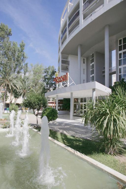 Apartbeach Royal Apartments ซาลอว์ ภายนอก รูปภาพ