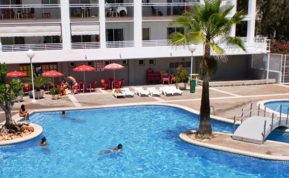 Apartbeach Royal Apartments ซาลอว์ ภายนอก รูปภาพ