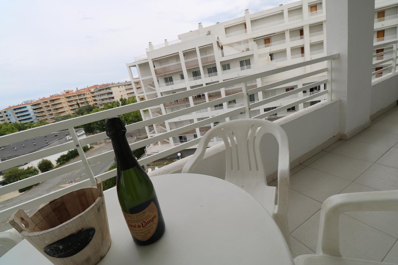 Apartbeach Royal Apartments ซาลอว์ ภายนอก รูปภาพ