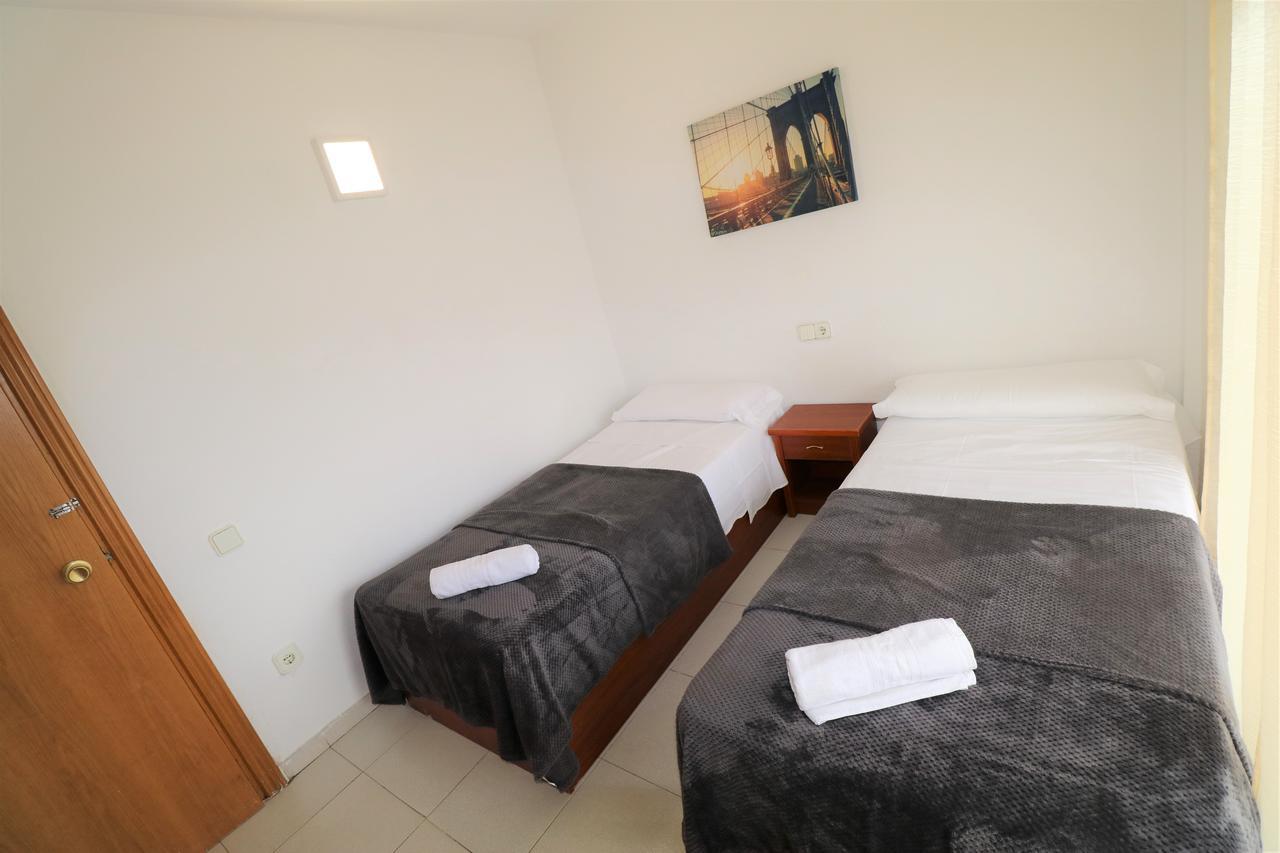 Apartbeach Royal Apartments ซาลอว์ ภายนอก รูปภาพ
