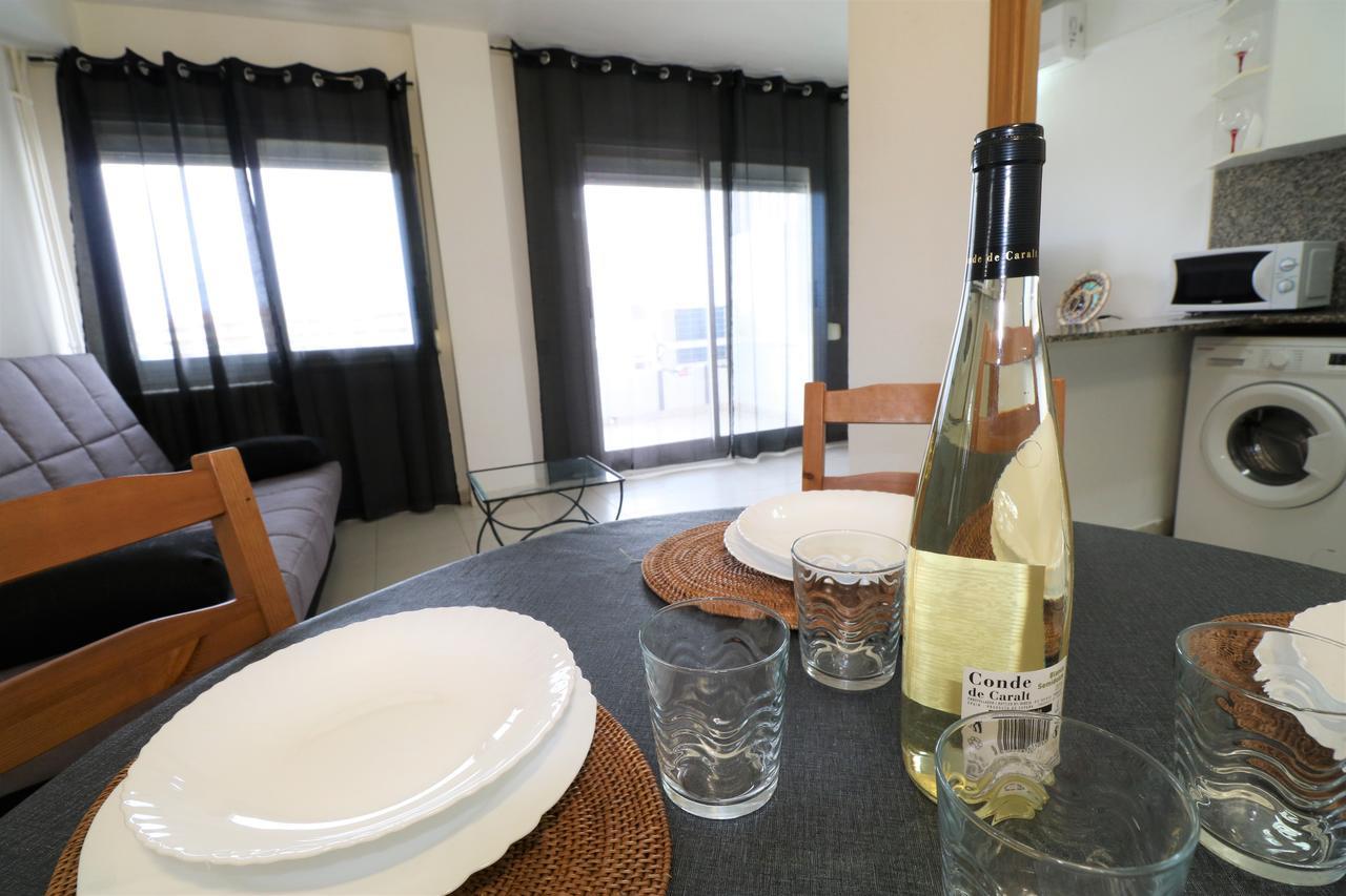 Apartbeach Royal Apartments ซาลอว์ ภายนอก รูปภาพ