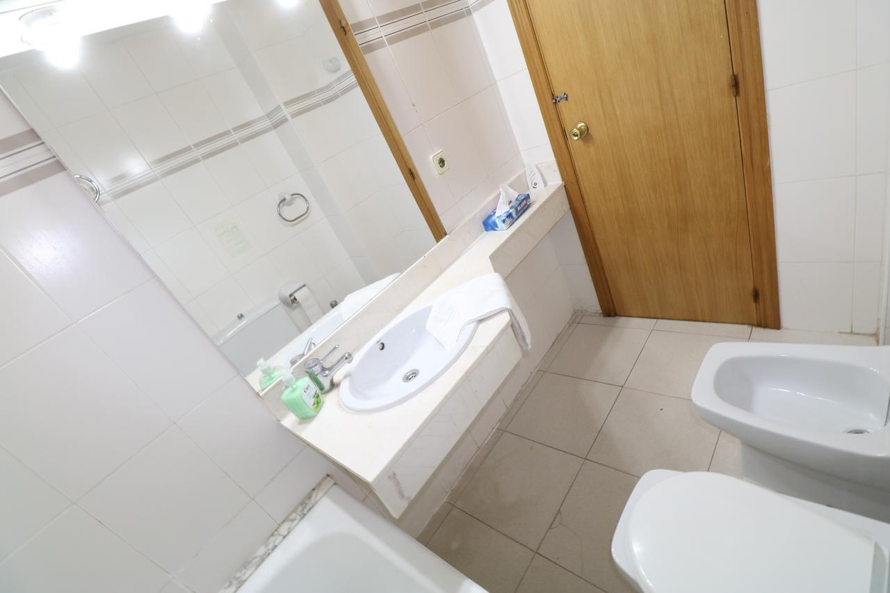 Apartbeach Royal Apartments ซาลอว์ ภายนอก รูปภาพ
